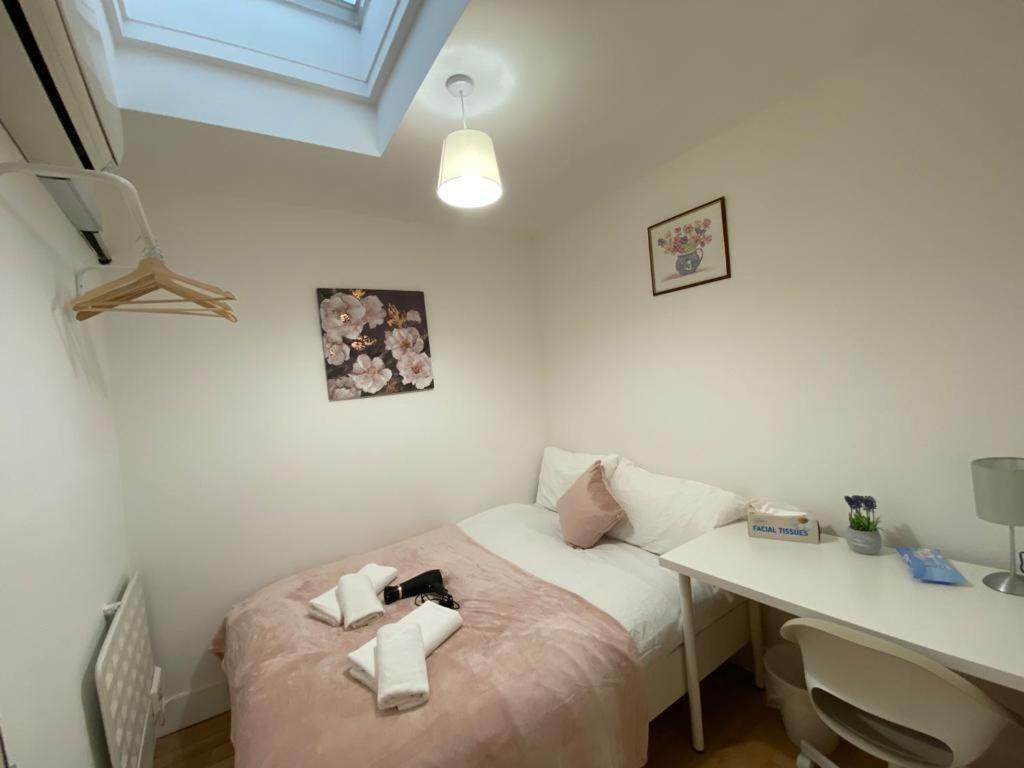 Cosy Private Rooms Near Euston Station, Central Londres Exterior foto